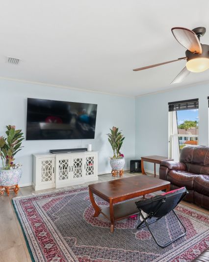 19b60385-7438-4b70-9651-1d01e9aa0922-2