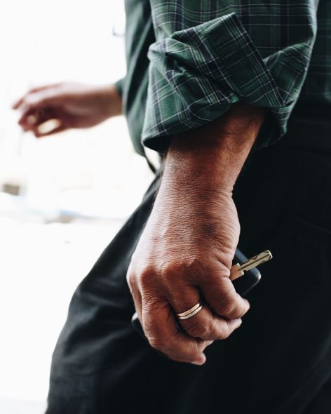 3b8097db-213a-484d-a702-2be1eaee4147-1