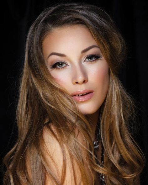 9cb0f442-d2a0-45ec-b0fc-476b6b694038-1