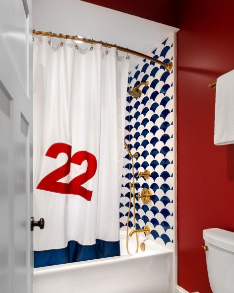 c9ca92b8-f3d8-4138-8c7b-0d8e4dcadd3e-1