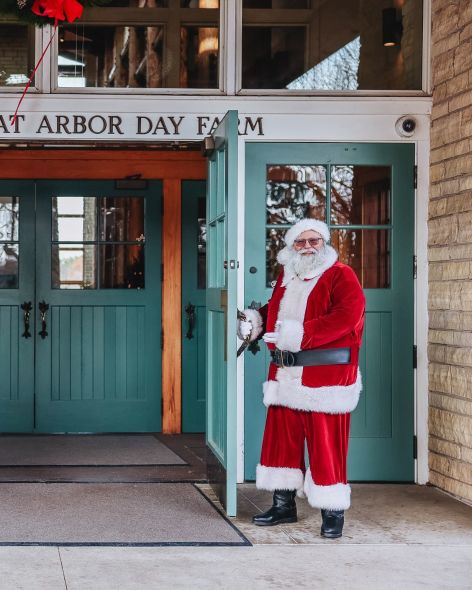 abf7ca40-b82b-40e4-8c7a-e35fb66c0f59-2