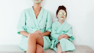 Chris Lane Salon