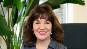 Beth Billington, Global Luxury Specialist