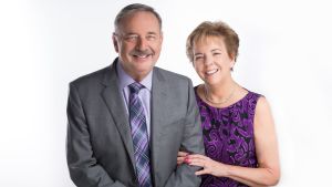 Extraordinary Transitions - Pamela & Dave Jones - Long & Foster Real Estate