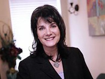Grosse Pointe Signature Smiles - Lois Kovalchick, DDS