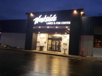 Westside Lanes and Fun Center