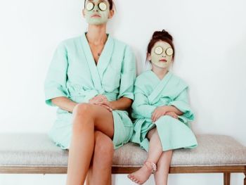 Chris Lane Salon