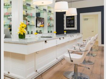 Drybar Nashville at Brentwood Hill Center