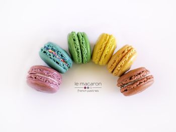 Le Macaron French Pastries