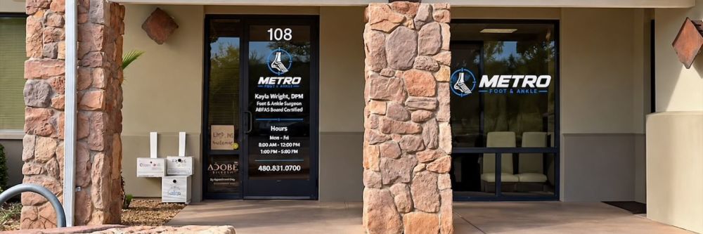 Metro Foot & Ankle banner