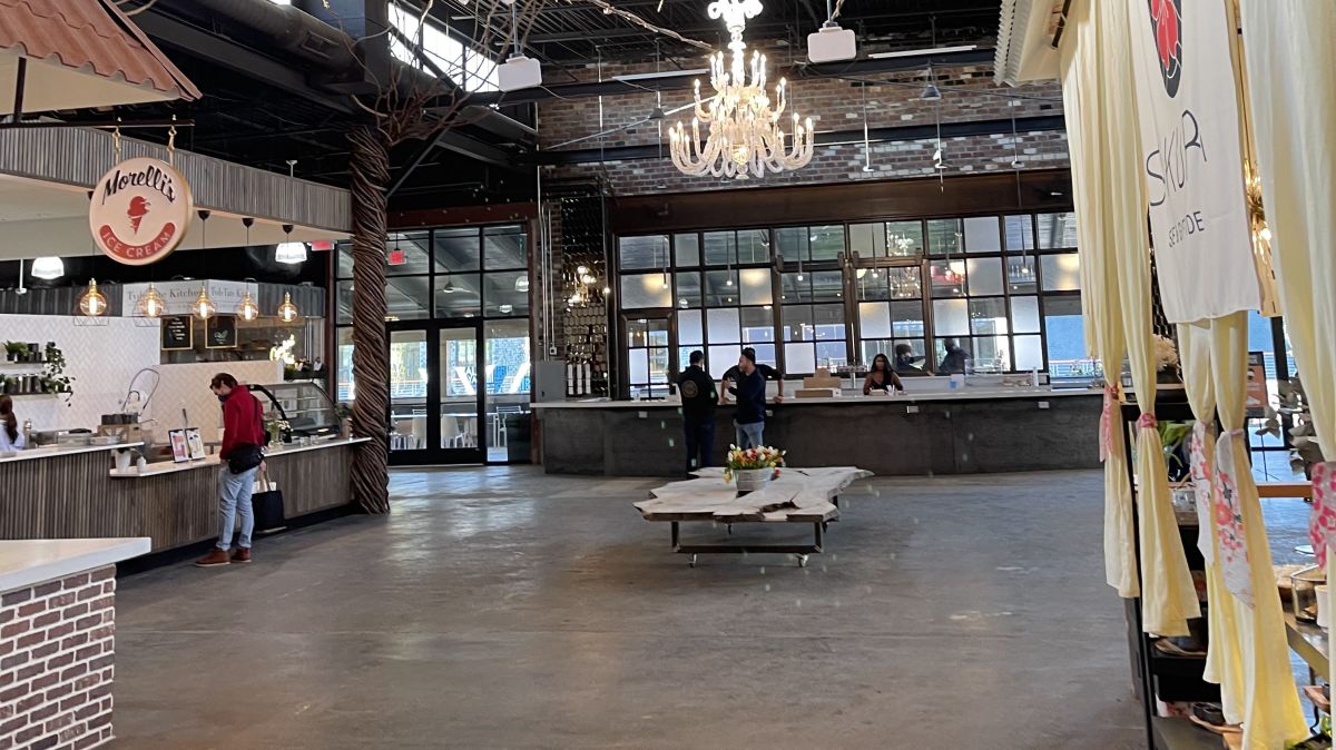 Chattahoochee Food Works opens