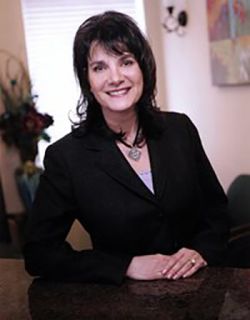 Grosse Pointe Signature Smiles - Lois Kovalchick, DDS