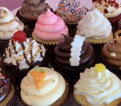 Smallcakes: A Cupcakery and Creamery - Chesterfield, MO