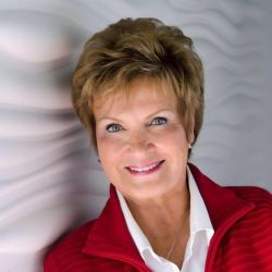 Realty Executives Lee's Summit - Vicki Shepherd