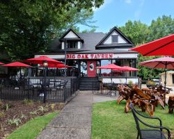 Big Oak Tavern