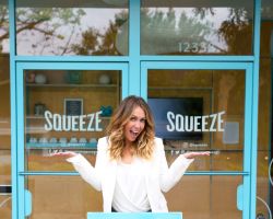 Squeeze Massage - Brentwood at CityPark