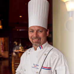 Seasons Innovative Bar & Grille