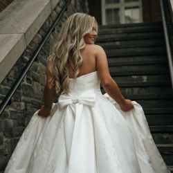 Stella's Bridal