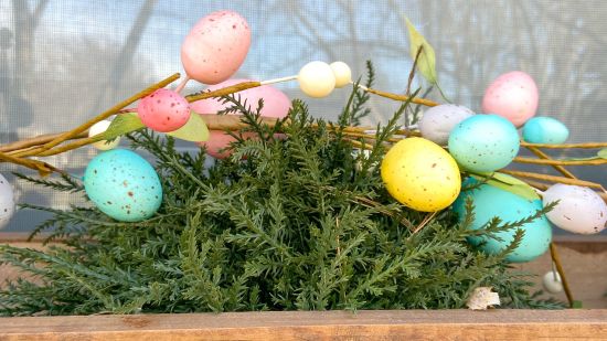 Featured image for Easy Easter Decor Ideas