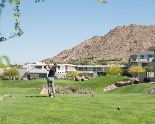 Mountain Shadows Hotel & Resort