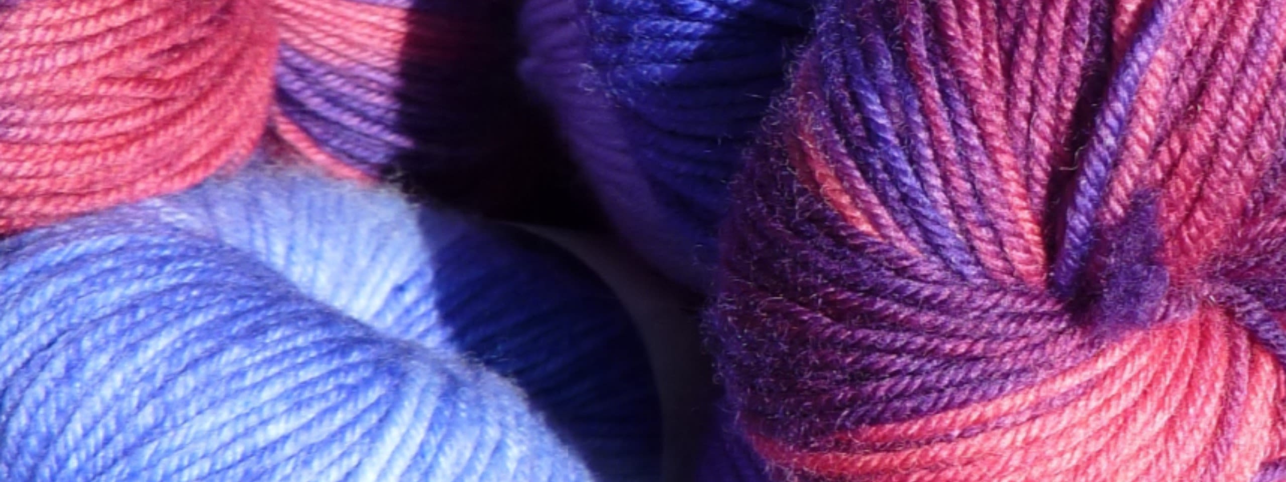 Social knitting group: Newtown Library