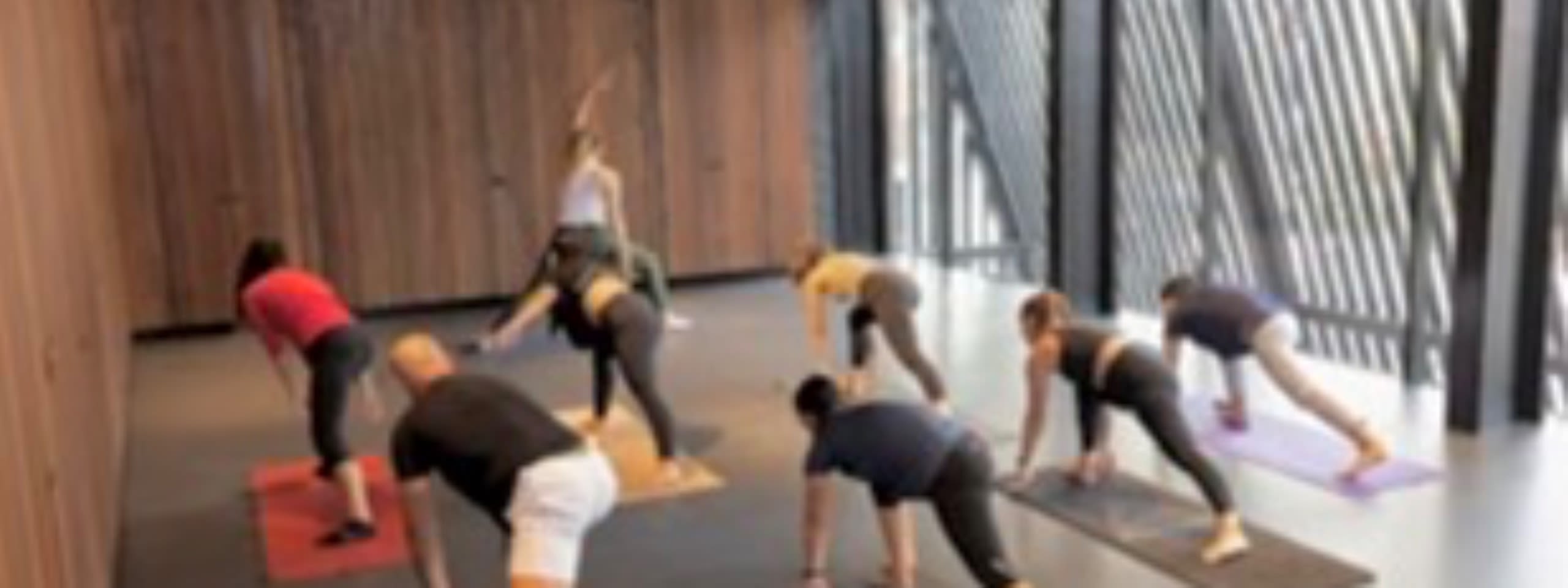Sydney CBD lunchtime weekly yoga classes 