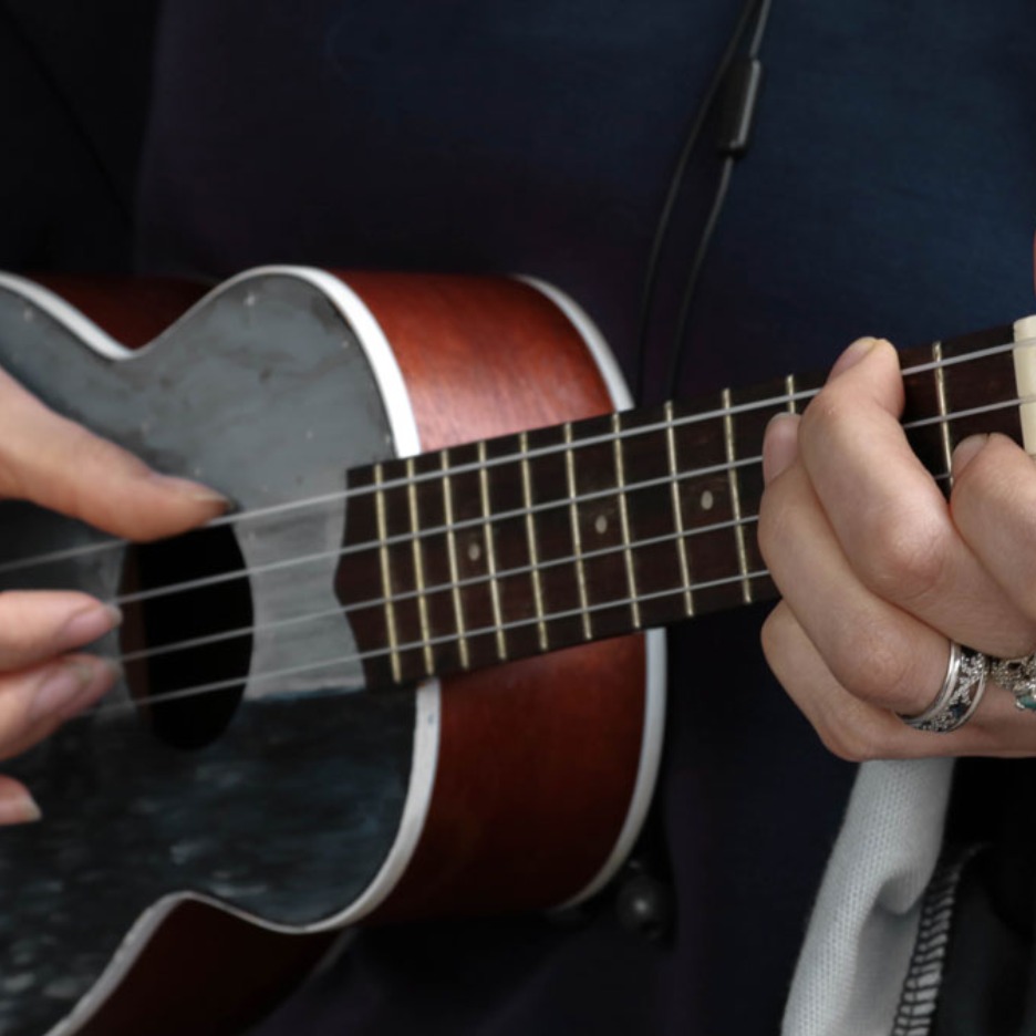 Ukulele with Lindy