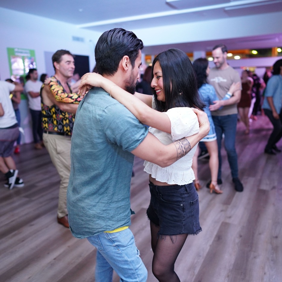 Salsa classes for beginners at Tropical Soul Dance Studio