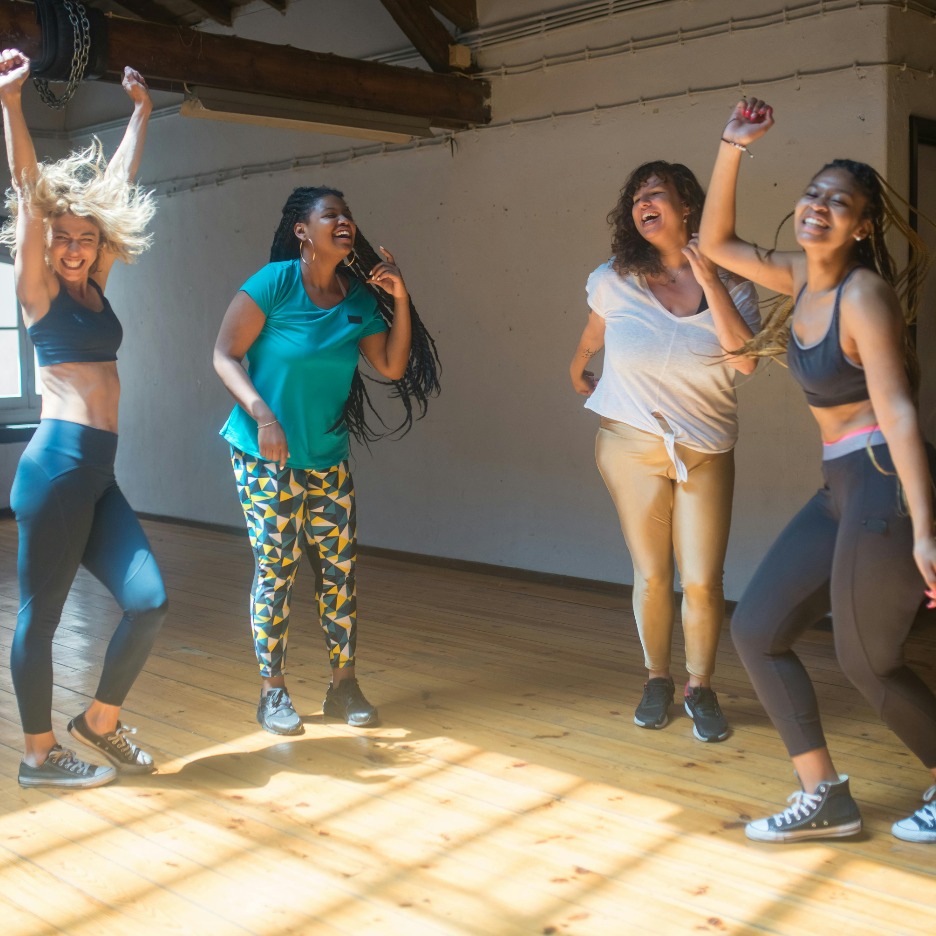 Dance fit class