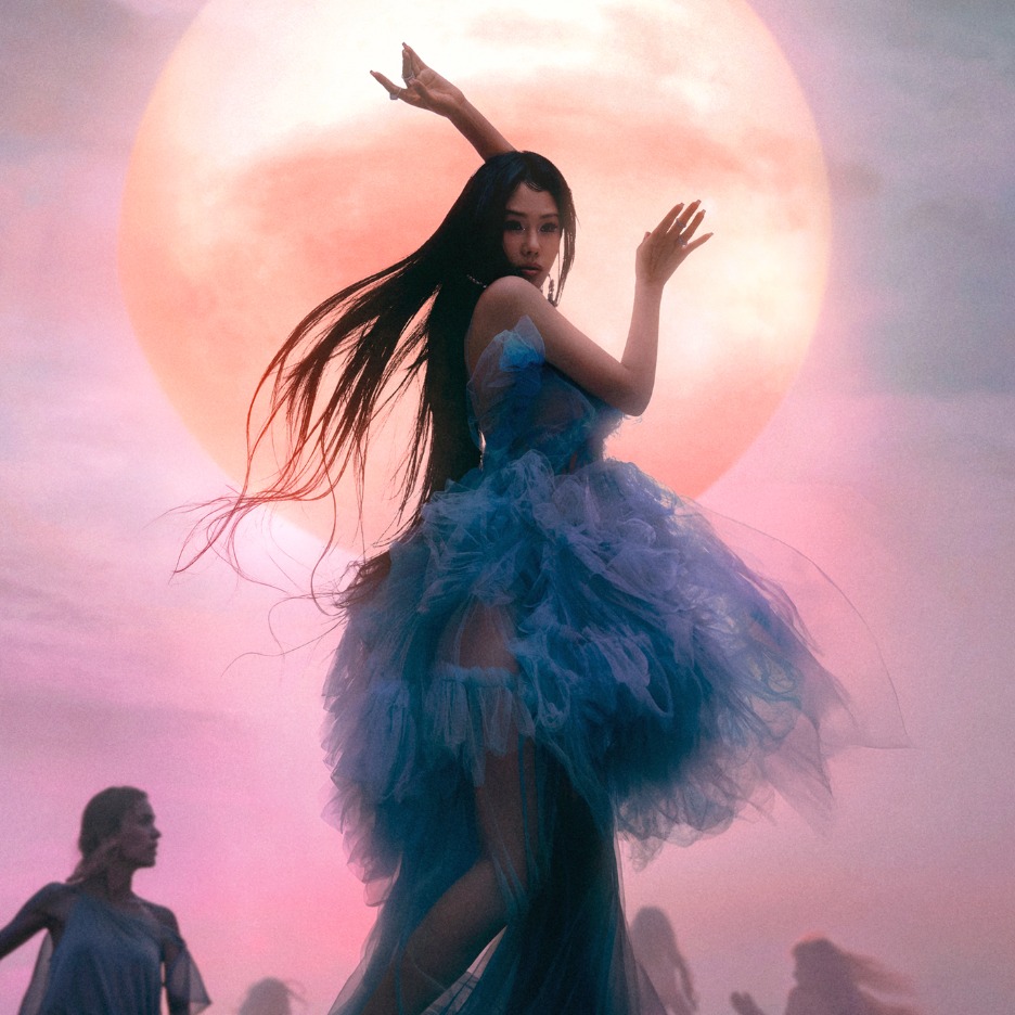Tia Ray Once Upon A Moon world tour