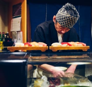 These standing sushi restaurants in Tokyo offer top quality cuisine