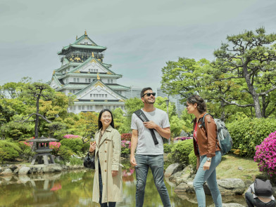 See the City’s Icons and the Places Most Visitors Miss