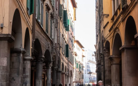 Secret Pisa: Hidden Lanes, Local Rituals & Quiet Beauty