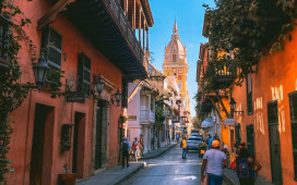 Essential Cartagena: Famous Sights & Local Secrets