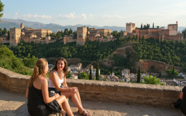 Traditions of Granada: Craft, Courtyards & Nasrid Echoes
