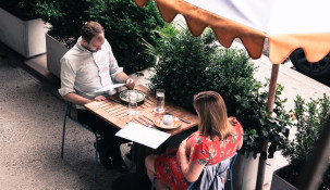 Ultra-cool Meatpacking district after dark