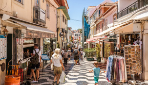 Full day in Lisbon with a local