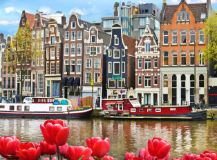 Two Days in Amsterdam – Best Things to do in 48 Hours