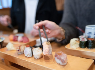 Sushi tours are popular food tours in tokyo