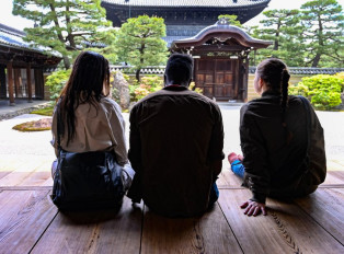 Enjoy tours and sightseeing in kyoto