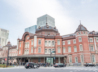 Embark on day trips from Tokyo with Tokyo Station as yo