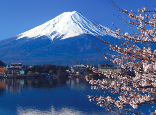 Day trips from Tokyo to Mount Fuji, Japan