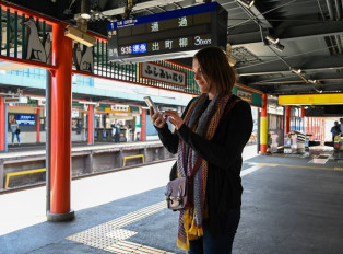 Kamakura Station is the transport hub