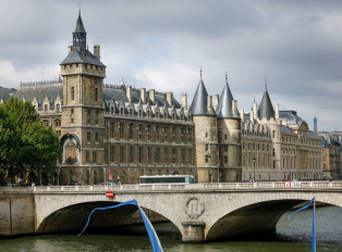 Île de la Cité, the historical heart of Paris