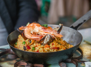 Indulge in a Paella Cooking Class