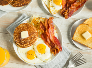 Breakfast at Founding Farmers 