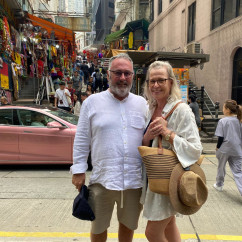Market Adventures – Strolling Through the Lively Ladder Street