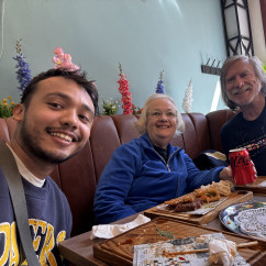 Good Food, Great Company: Sharing Brussels One Bite at a Time
