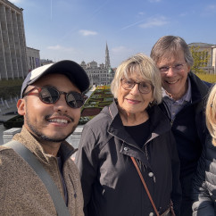 Postcard Perfect Moments with New Friends