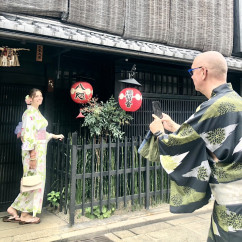 Capturing Memories: A Stroll Through Tradition Capturing Memories: A Stroll Through Tradition